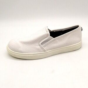 Express Shoes Womens Loafer Sneaker White Flat Heel Slip On Cushioned Insole 6